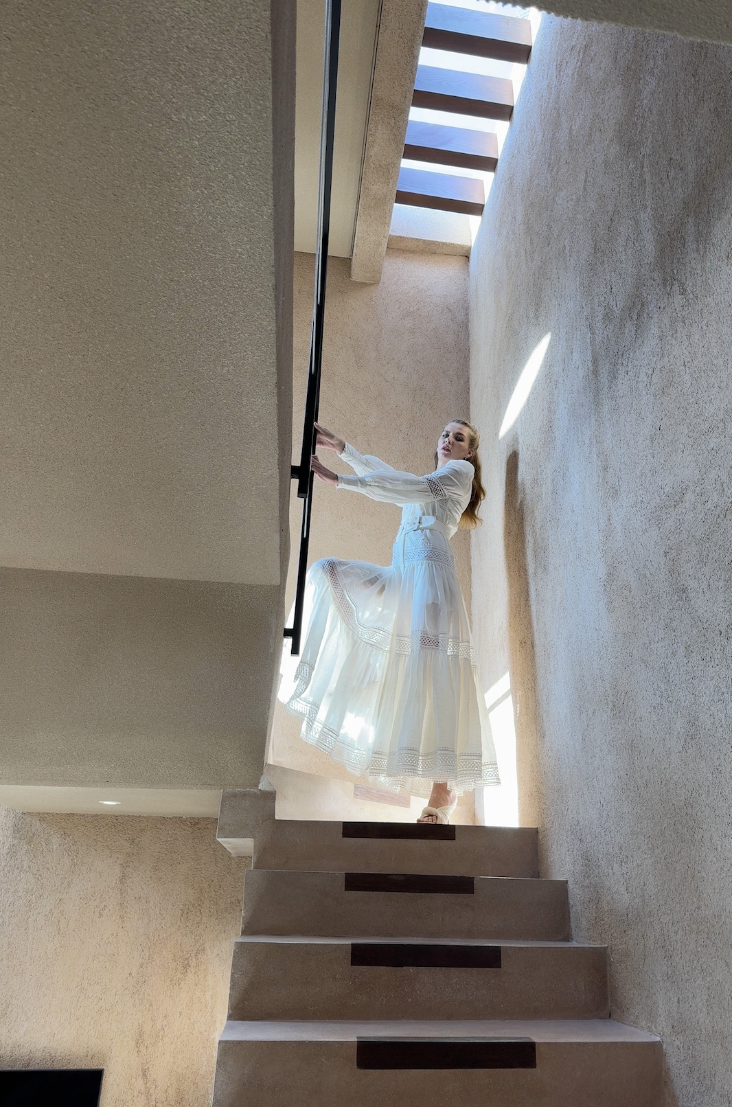 The Snow White Maxi