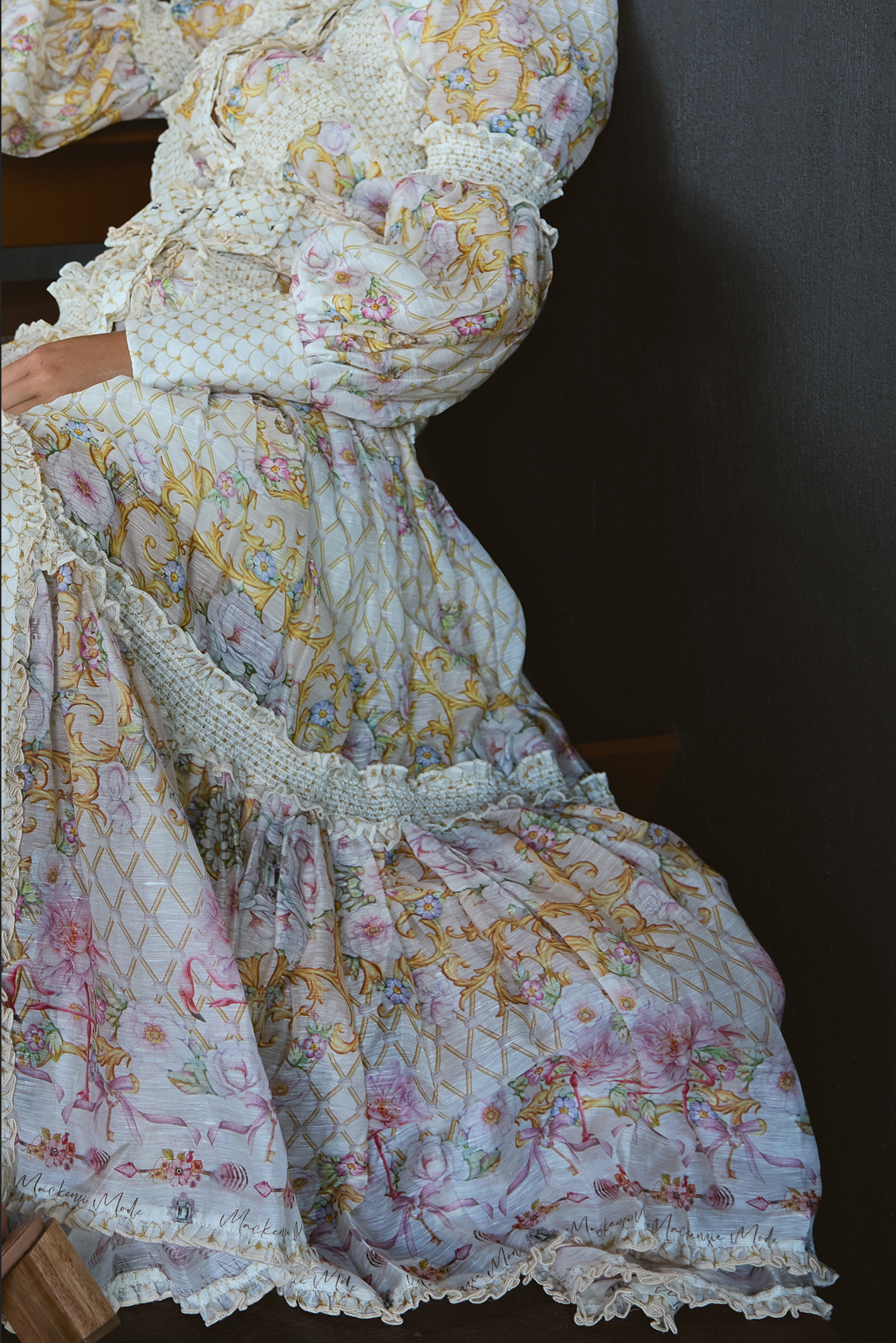 ROSES & PEARLS MAXI