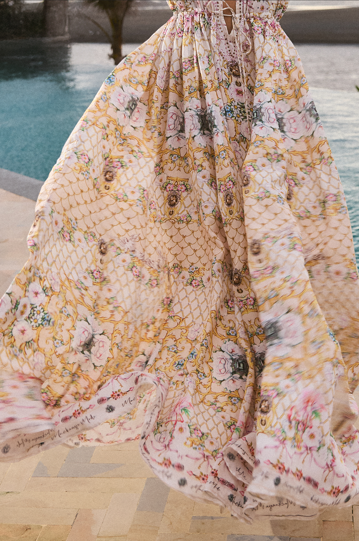 BOW AND ARROW MAXI