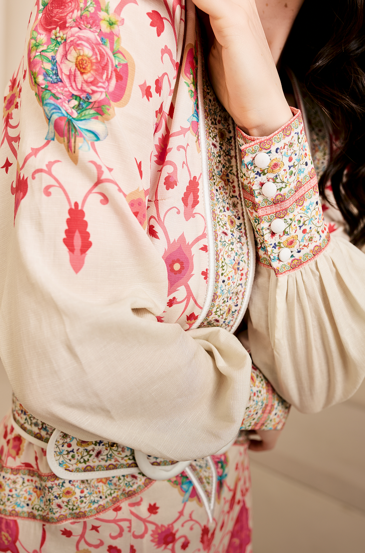 MAGNIFIQUE MAXI DRESS – ROSE BUDS