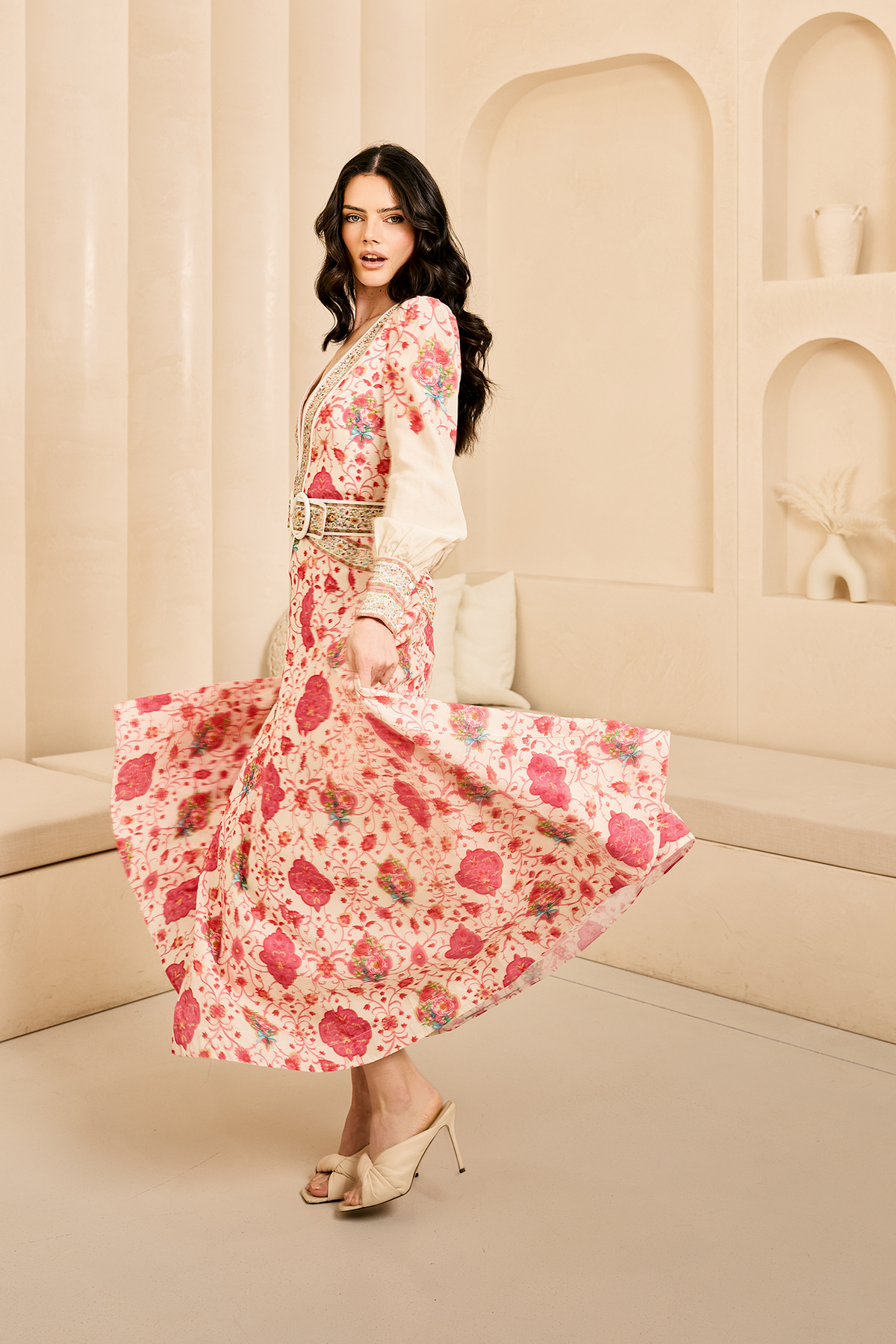 MAGNIFIQUE MAXI DRESS – ROSE BUDS